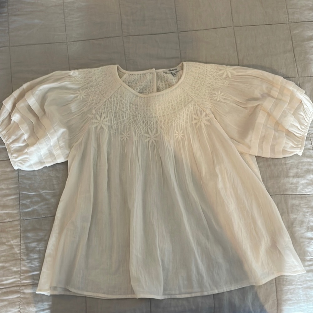 Madewell cream short sleeve puff sleeves
